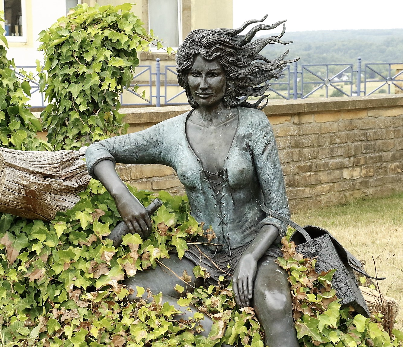 Statut de Violette à Florenville
