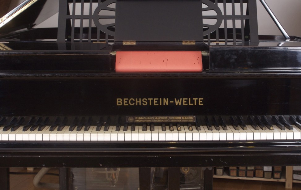 détail piano mécanique.jpg