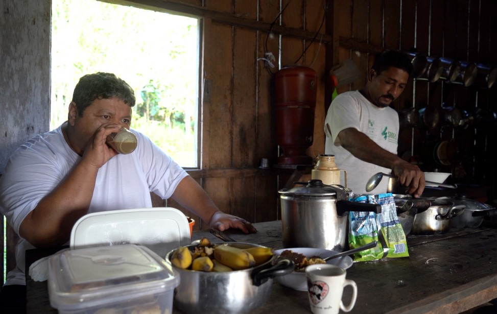 Discussion cuisine Tiao et César.jpg