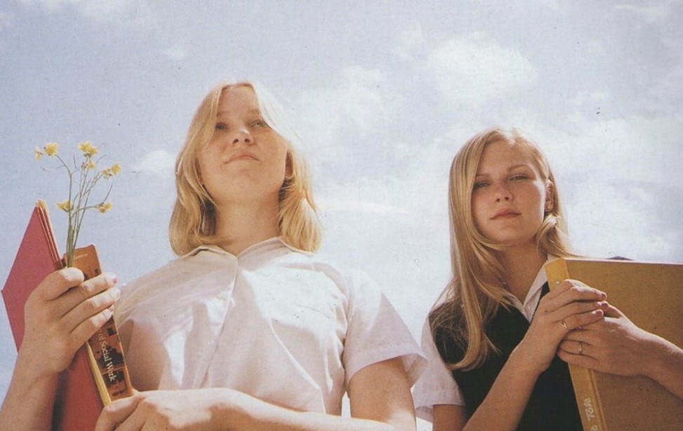 005-the-virgin-suicides-theredlist-e1511604945473.jpg