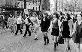 mai68 femmes.jpg
