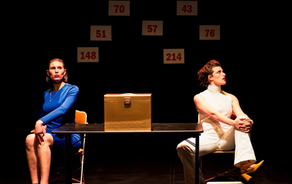 la honte conception, écriture et interprétation elise roth et léa roblot ©marie charbonnier 3110204-enhanced-nr.jpg