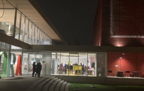 l'agora - moyenne.jpeg