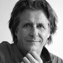 portrait_chris_2016_IIs.jpg