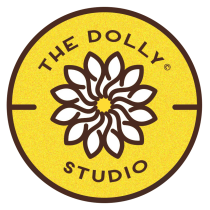 logo dolly png.png